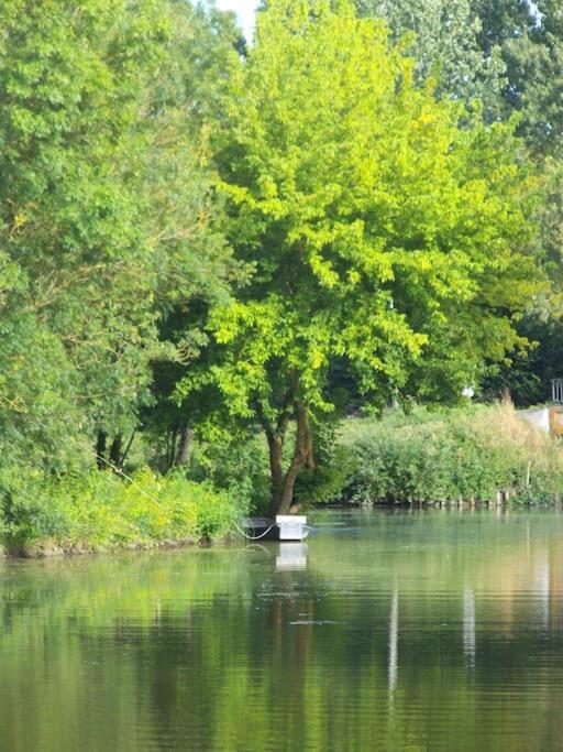 Gite Gaia, Calme Dans Marais Poitevin Maille  Esterno foto
